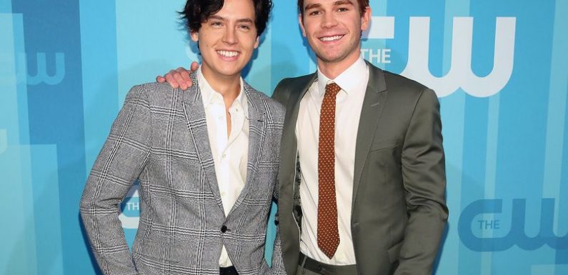 KJ Apa on his American accent, Cole Sprouse & Riverdale season 2
