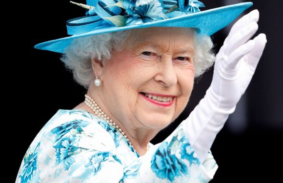The story behind the Queen’s engagement ring is giving us all the feels
